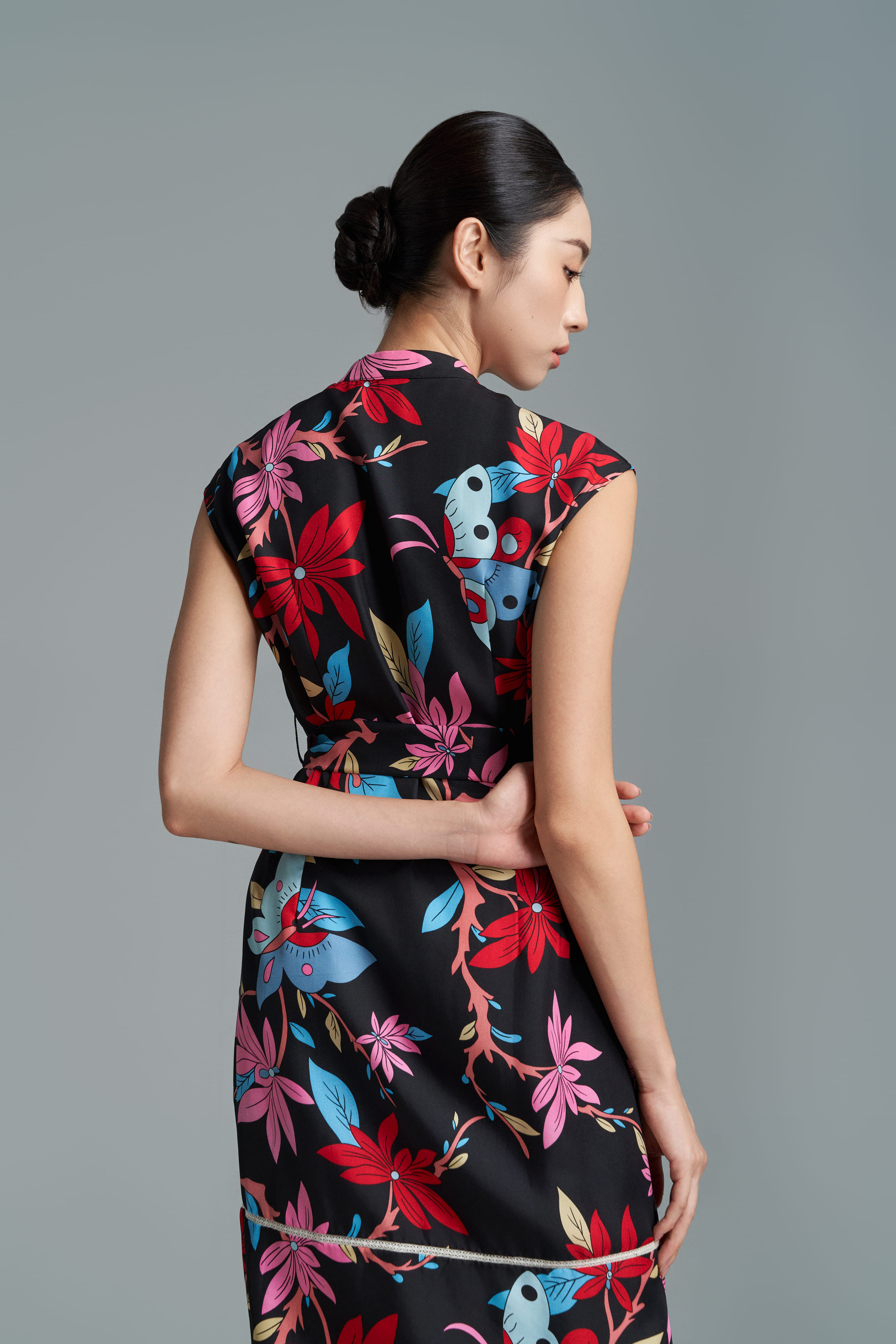 Váy lụa Rosalyne/ Hồ Điệp/ Đen