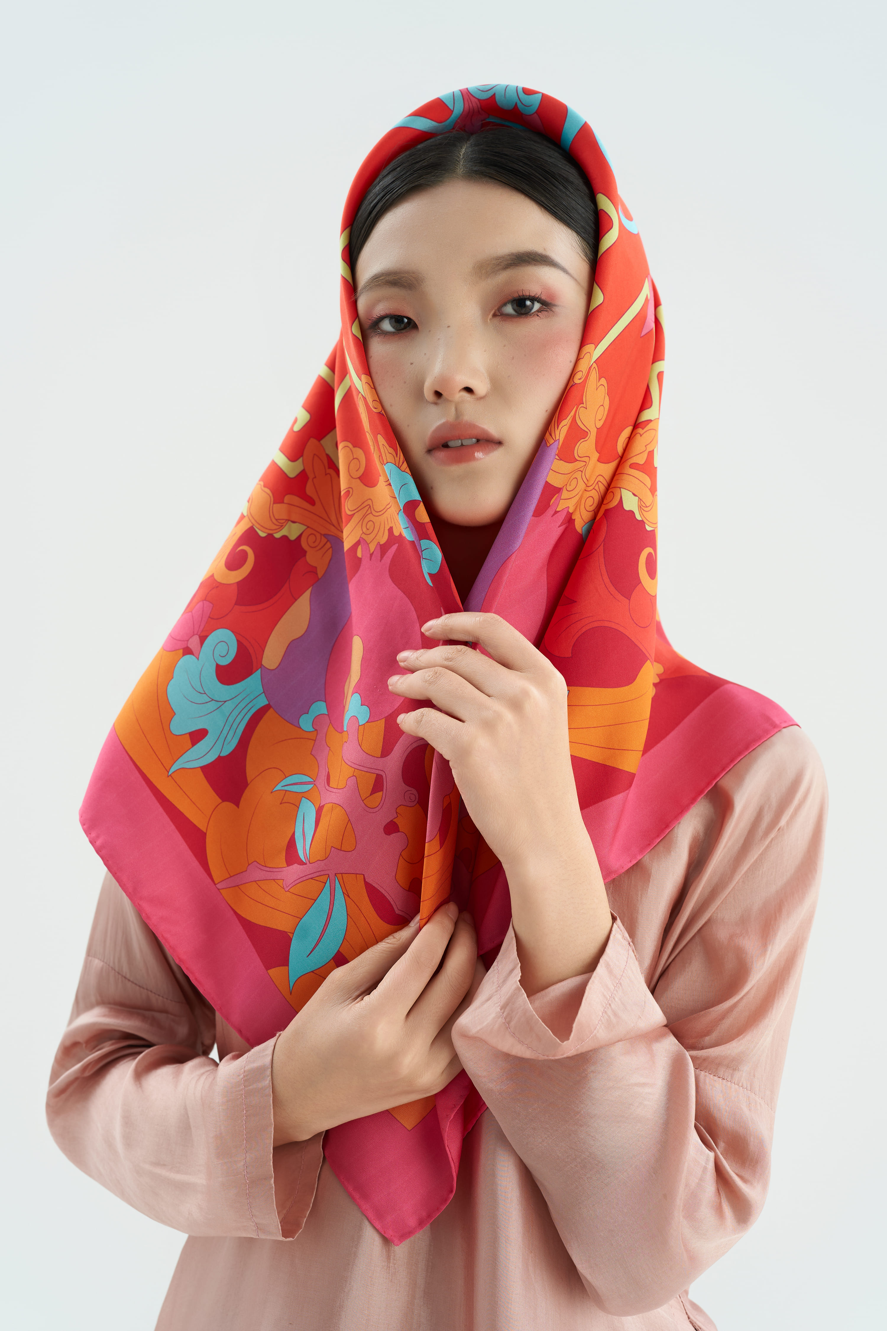 Khăn lụa Thạch Lựu Khai Hoa/ Hồng/ Size 90x90