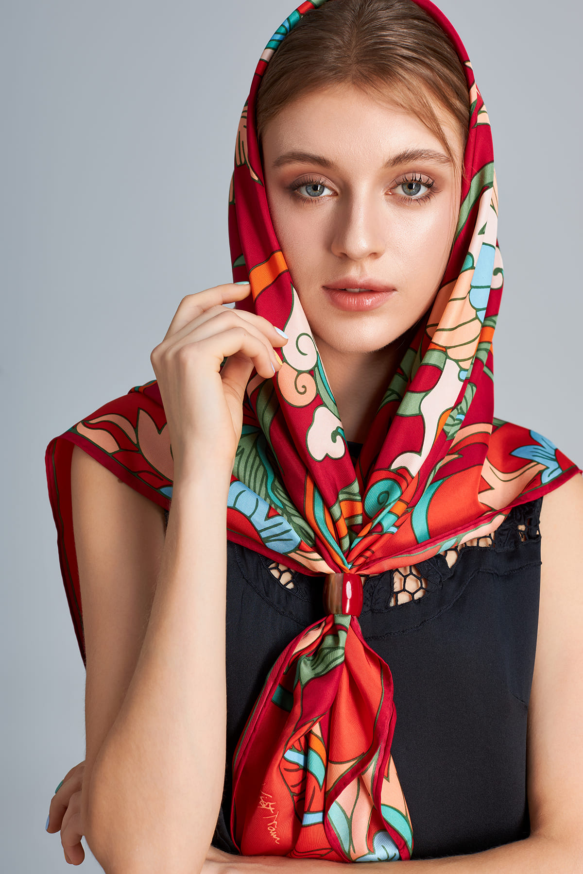 Khăn lụa Phượng Điểu/ Đỏ/ Size 65x65