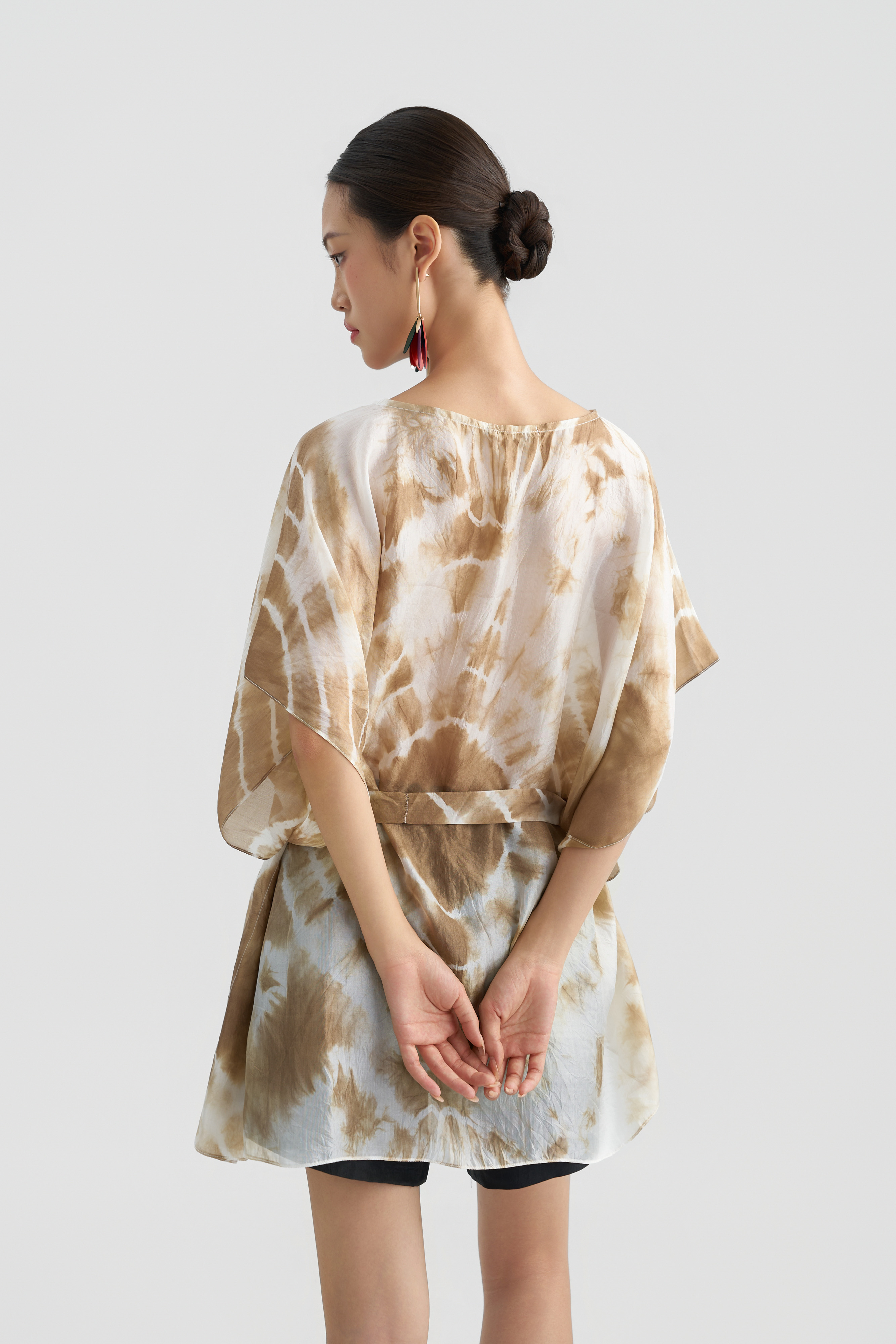 Áo Lụa Windy/ Nâu nhạt