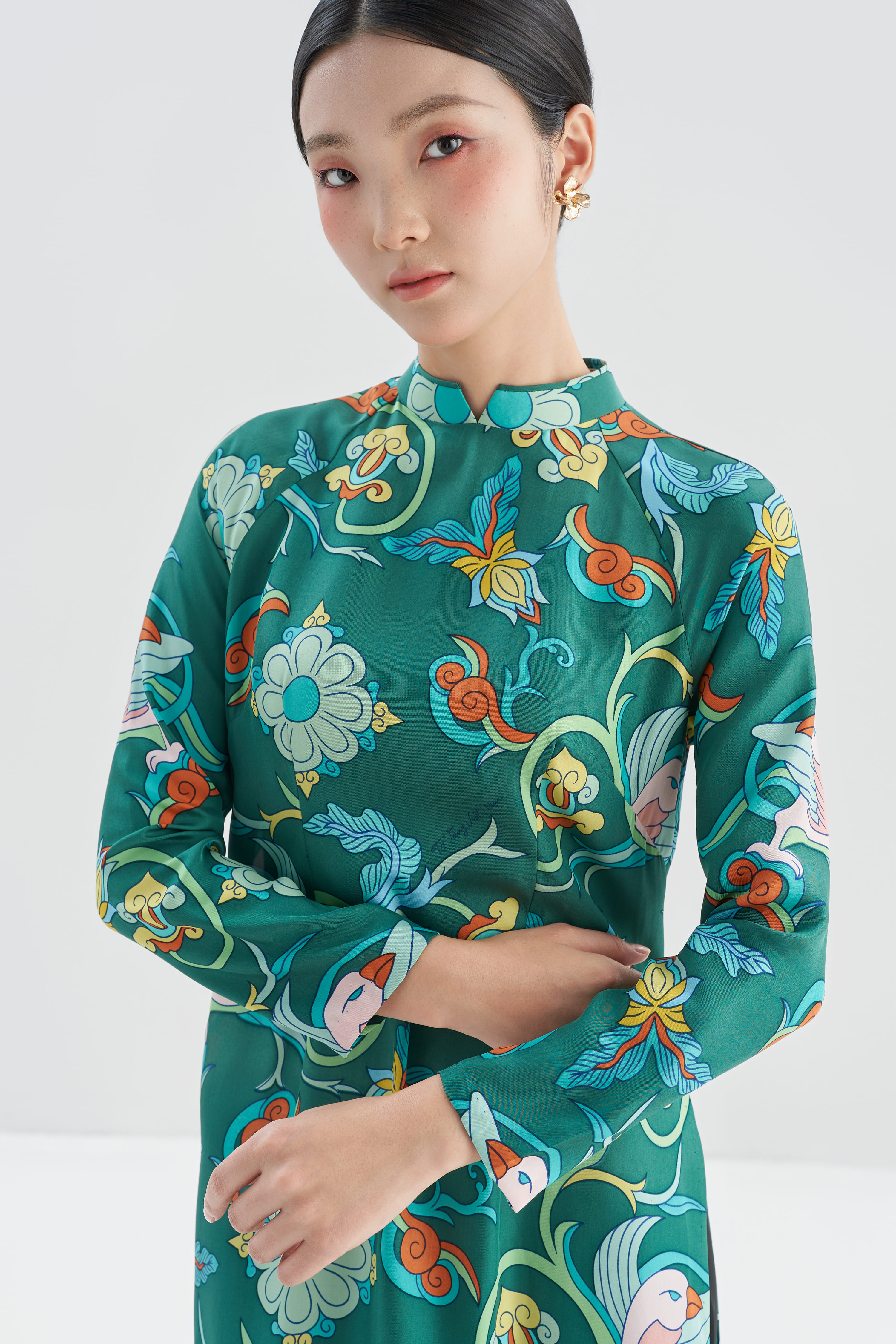 Áo dài lụa Phượng Điểu/ Xanh Lá