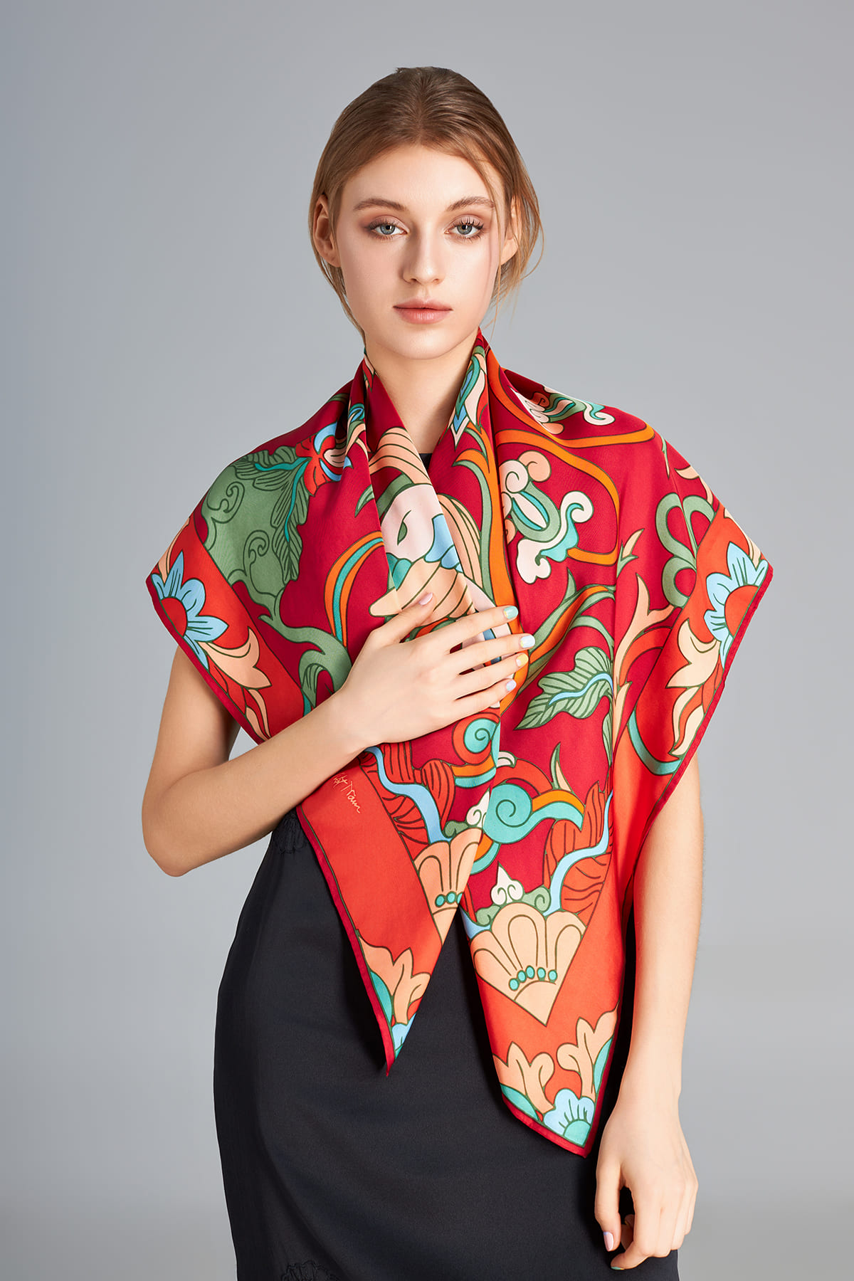 Khăn lụa Phượng Điểu/ Đỏ/ Size 55x55